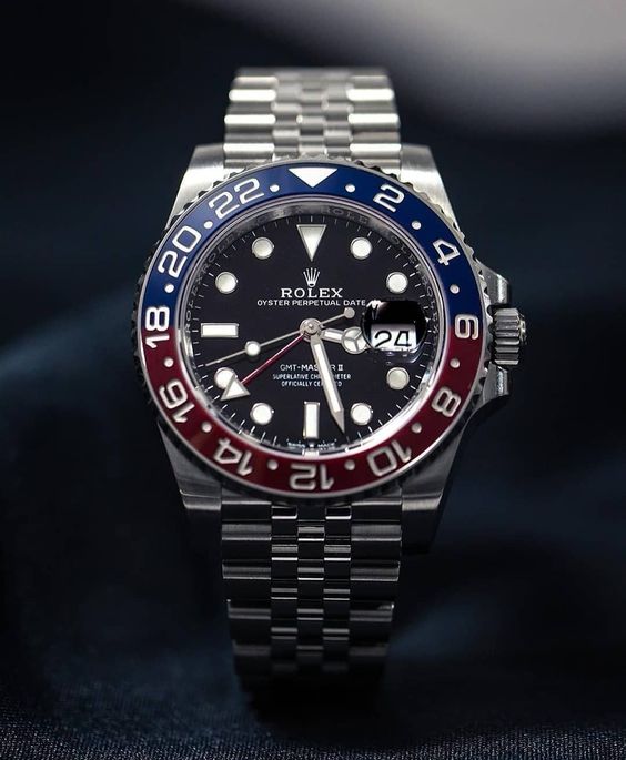 Hình ảnh 1 chiếc Rolex GMT-Master II