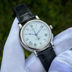 Đồng hồ PARMIGIANI FLEURIER. A FINE 18K WHITE GOLD AUTOMATIC WRISTWATCH WITH SWEEP CENTRE SECONDS AND DATE
