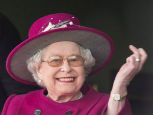 Nữ hoàng Elizabeth II và chiếc Omega Ladymatic