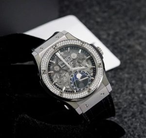 Hublot Classic Fusion Aerofusion Moonphase Titanium Diamond 42mm 547.NX.0170.LR.1104