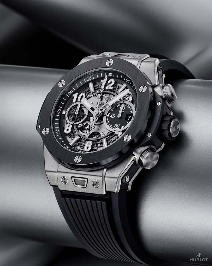 Thiết kế rất giống với AP Royal Oak Offshore