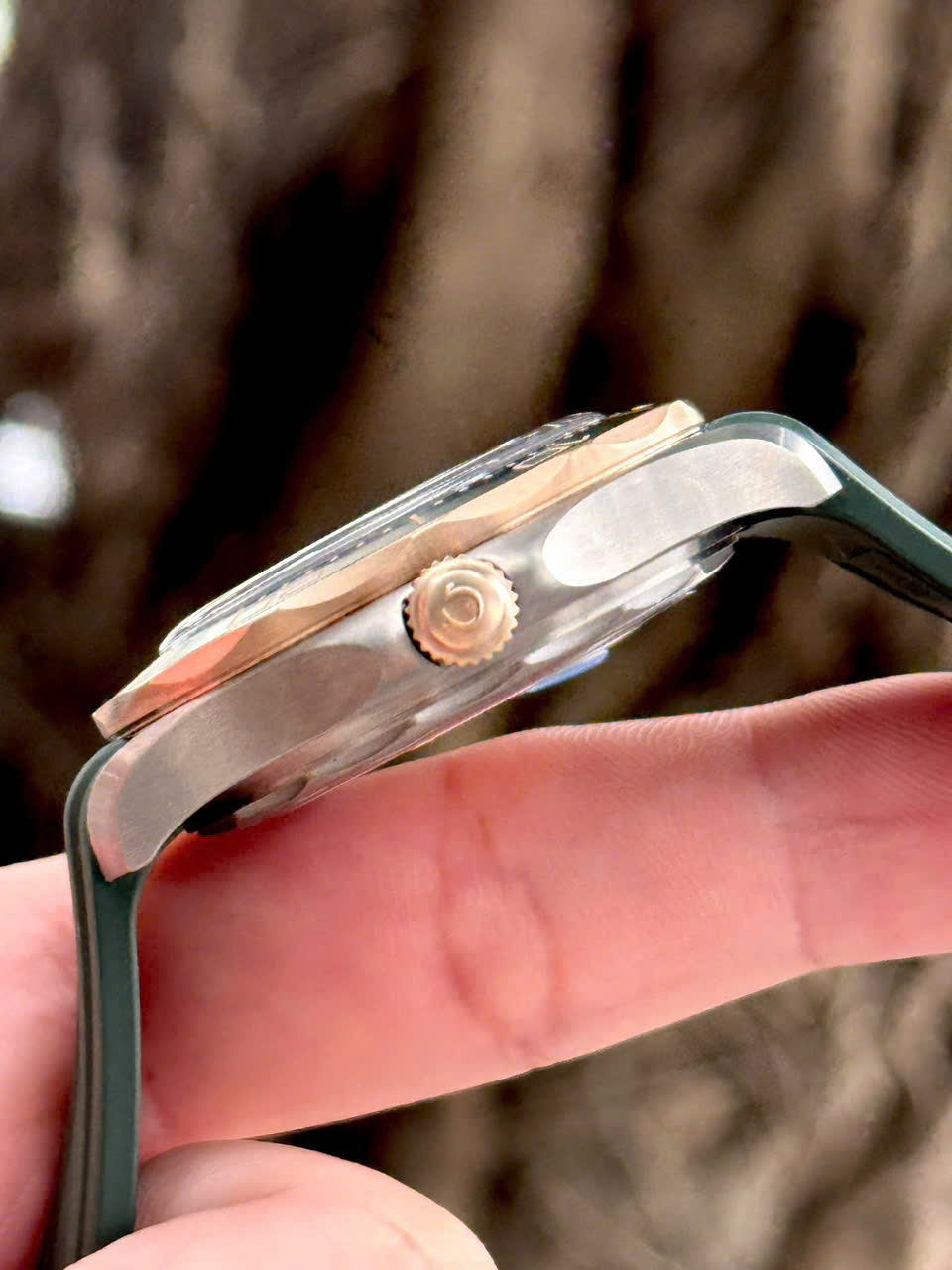 403717070842098562821