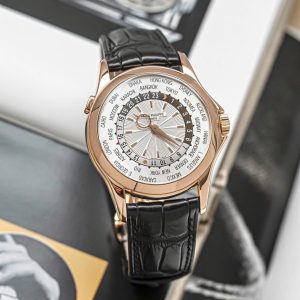 Patek Philippe 5130r-001 WorldTime Complicated 18k 39,5mm