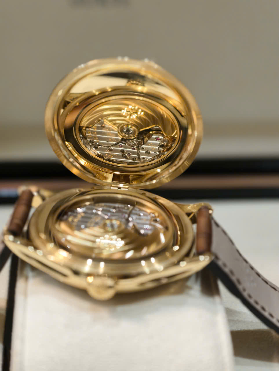 92525155844153590610