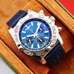 Breitling Chronomat B01 AB0110