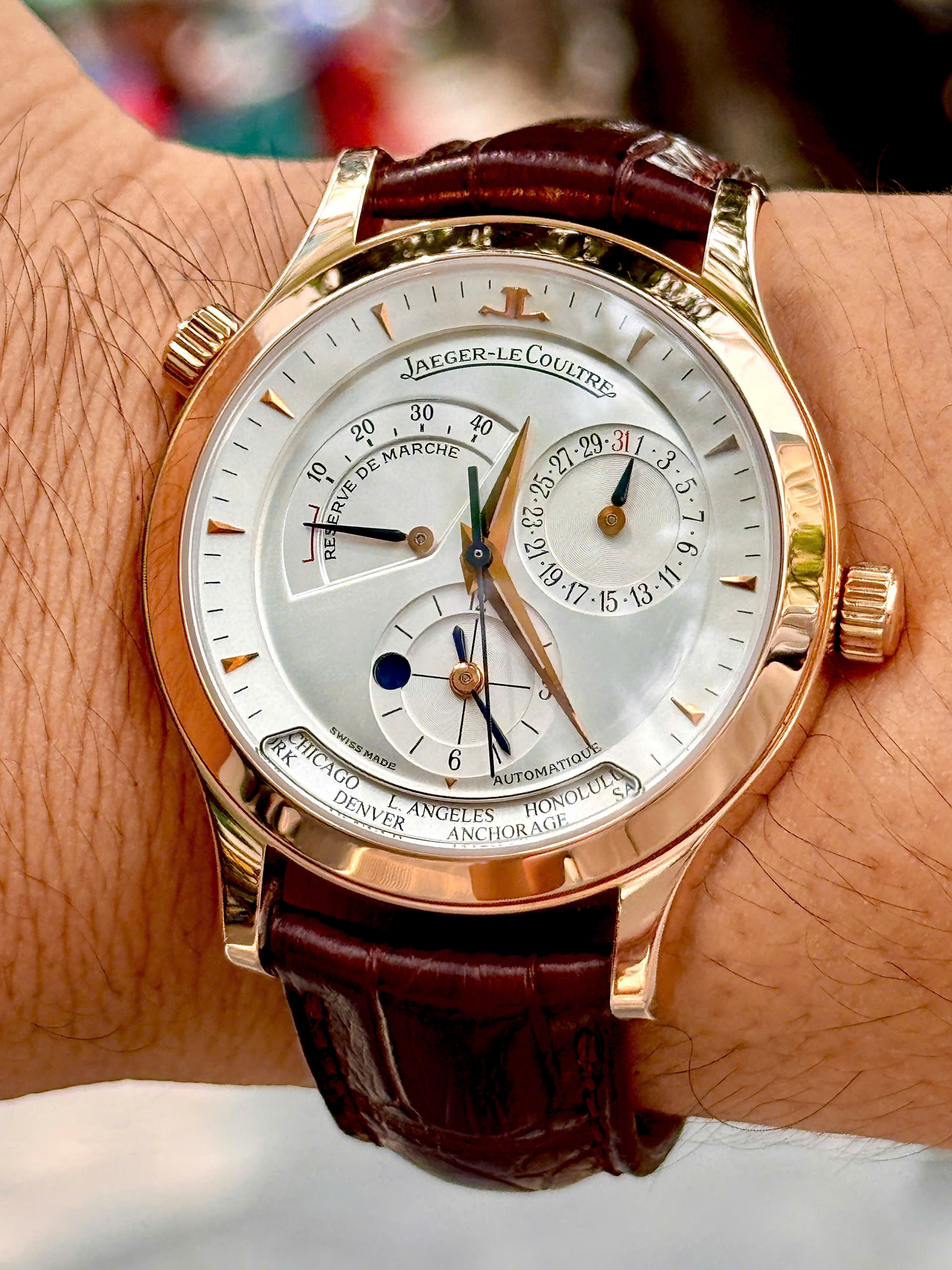 43190829981999602372