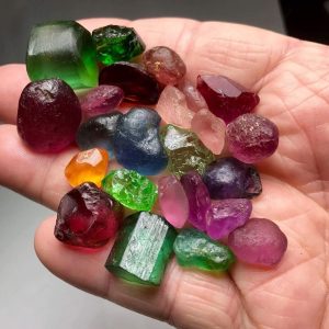 Thu mua đá quý khu vực Hà Nội