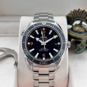 Omega Seamaster Planet Ocean 600M 232.30.42.21.01.003
