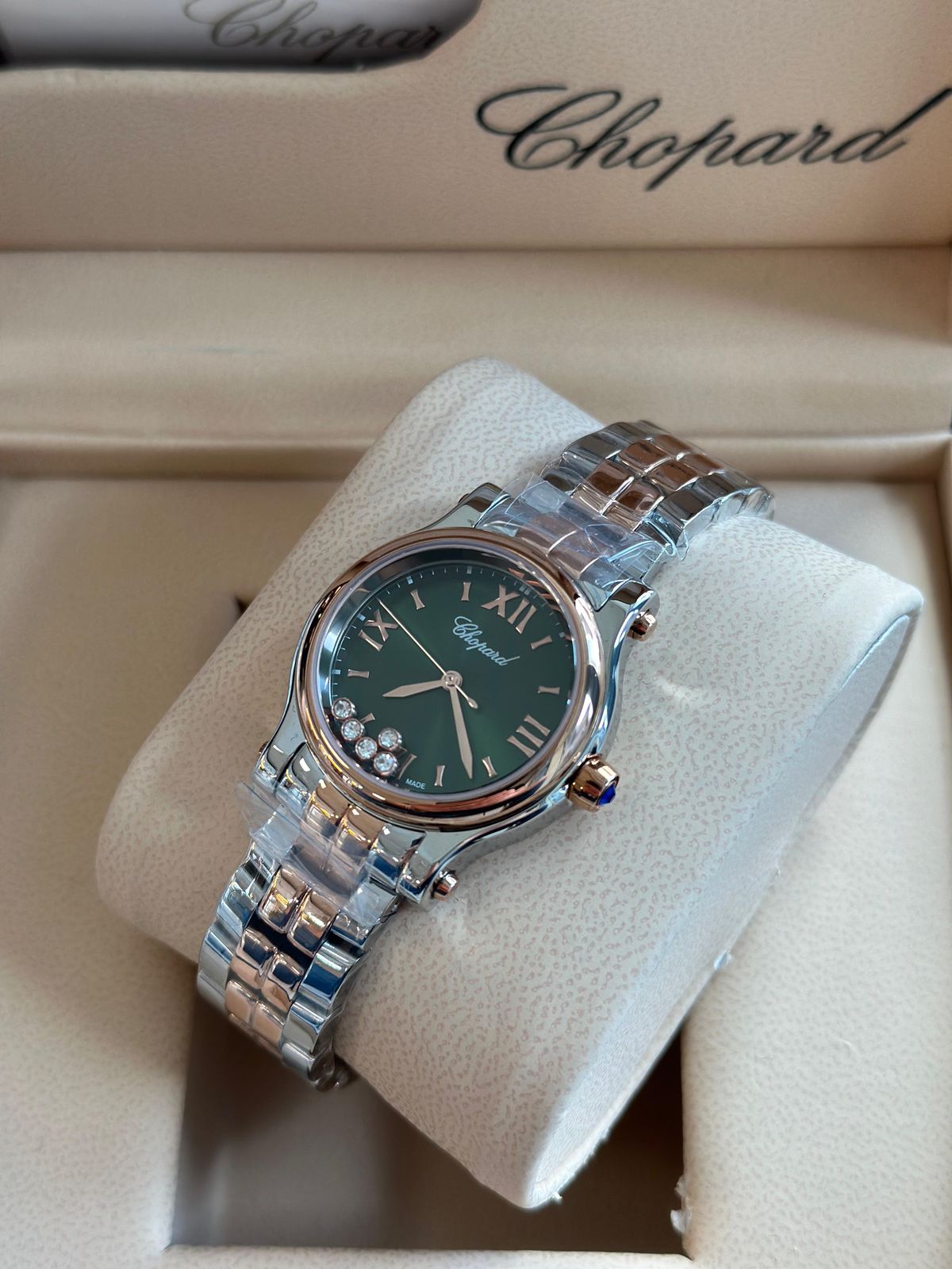 Thu mua đồng hồ Chopard nữ chính hãng