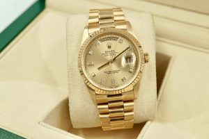 Rolex Day-Date 18238 Champagne