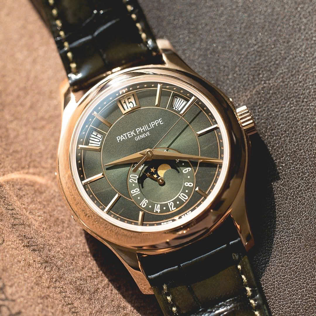 Patek Philippe Complications 5205R-011 Annual Calendar Patek Philippe Complications 5205R-011 Annual Calendar