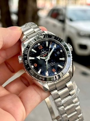 Omega Seamaster Planet Ocean 232.30.44.22.01.002