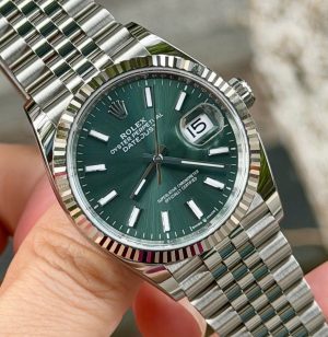 Rolex Datejust 126234 Mint
